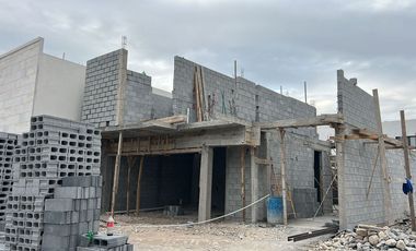 CASA EN VENTA  EN ZONA SALTILLO