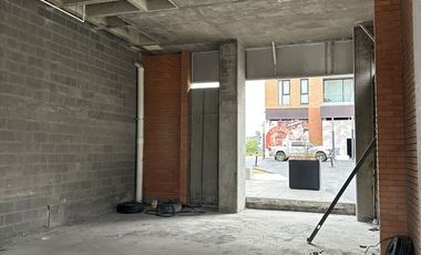 LOCAL EN VENTA/RENTA EN SANTA CATARINA