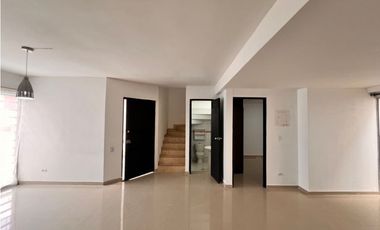 Venta de casa en Jamundi - Madeira Club House