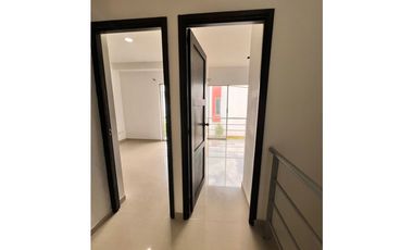 Venta de casa en Jamundi - Madeira Club House