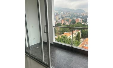 Se Arriendo Apartamento en los Colores, Medellin.