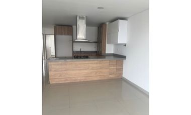 Se Arriendo Apartamento en los Colores, Medellin.