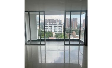 Se Arriendo Apartamento en los Colores, Medellin.
