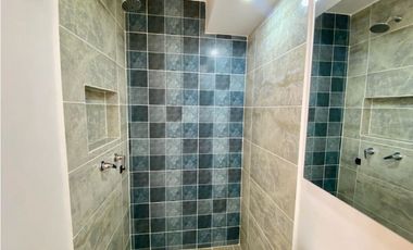 SE RENTA APARTAMENTO EN LA AV 19 NORTE