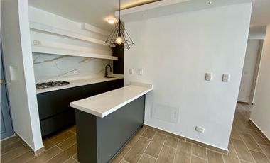 SE RENTA APARTAMENTO EN LA AV 19 NORTE