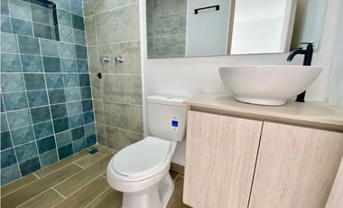 SE RENTA APARTAMENTO EN LA AV 19 NORTE