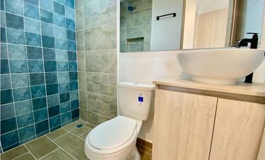 SE RENTA APARTAMENTO EN LA AV 19 NORTE