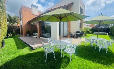 Arriendo casa campestre de dos niveles en chia UNIFAMILIAR