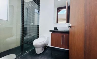 Arriendo casa campestre de dos niveles en chia UNIFAMILIAR