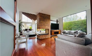 Arriendo casa campestre de dos niveles en chia UNIFAMILIAR