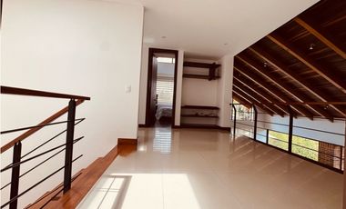 Arriendo casa campestre de dos niveles en chia UNIFAMILIAR