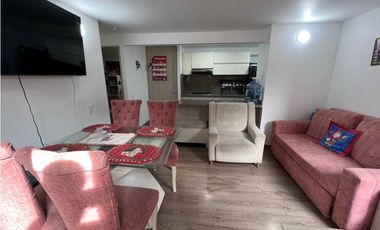 Vendo lindo apartamento primer piso con zona verde