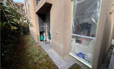 Vendo lindo apartamento primer piso con zona verde