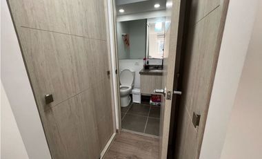 Vendo lindo apartamento primer piso con zona verde