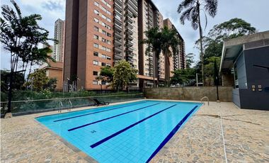 Apartamento en Sabaneta para la venta, en piso 12