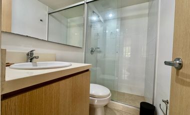Apartamento en Sabaneta para la venta, en piso 12