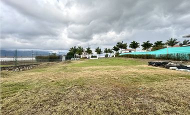SE VENDE LOTE EN CONDOMINIO CAMPESTRE BARILOCHE - FUSAGASUGA