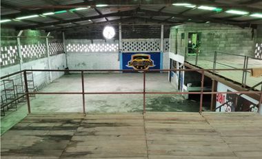 BODEGA EN VENTA — CIÉNEGA DE FLORES, N.L