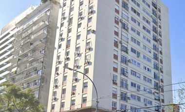 Departamento 4 ambientes Libertador y Manuel Uribelarrea