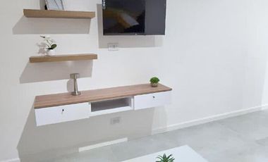 Departamento 2 ambientes, al frente con balcón / Zona centro.