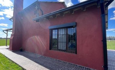 Casa Quinta en venta - 3 Dormitorios 1 Baño - San Miguel del Monte