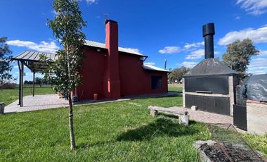 Casa Quinta en venta - 3 Dormitorios 1 Baño - San Miguel del Monte