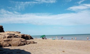 Casa en alquiler temporario - 2 Dormitorios 1 Baño - Chapadmalal