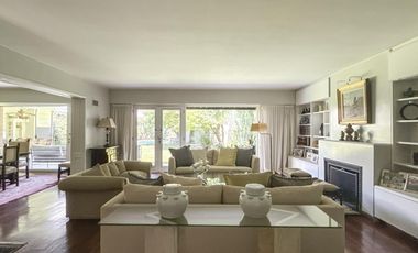 Casa en venta Martinez con cancha de paddle - excelente ubicación!