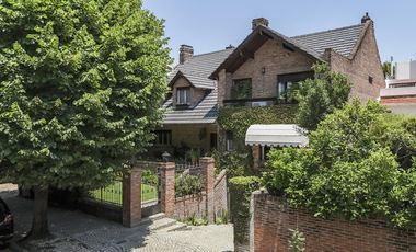 Casa en venta Martinez con cancha de paddle - excelente ubicación!