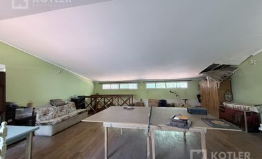Chalet de 5 ambientes sobre lote de 12x25