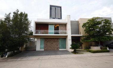 CASA EN RENTA EN PUERTA DEL BOSQUE , ZAPOPAN , JALISCO