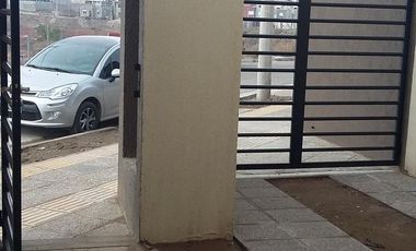 Alquilo Duplex 2 Dormitorios - Norma Fontella 1605 - Neuquén Capital