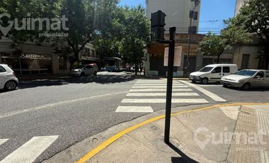 Local en EN ESQUINA, HUMBERTO PRIMO Y PASCO.