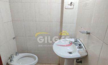 Alquiler de Departamento 3 Ambientes  en Ramos Mejia Planta Baja al frente con patio