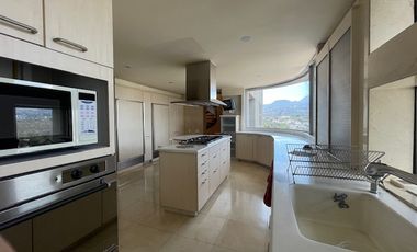 Vendo PH en Jardínes de la Montaña