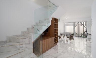 Casa en Venta Cumbres Monterrey