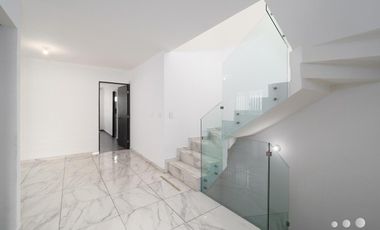 Casa en Venta Cumbres Monterrey