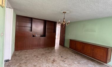 CASA EN UN PISO EN PEDREGAL