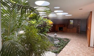 CASA EN UN PISO EN PEDREGAL