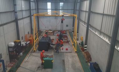 SE RENTA BODEGA EN LA CALETA A UNOS MINUTOS DEL PUERTO PESQUERO