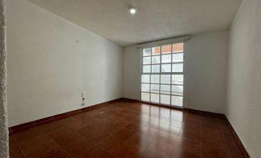 Casa en Renta, Valle Dorado, 3 Recamaras