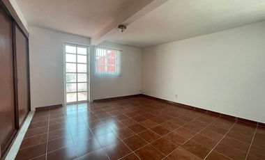 Casa en Renta, Valle Dorado, 3 Recamaras