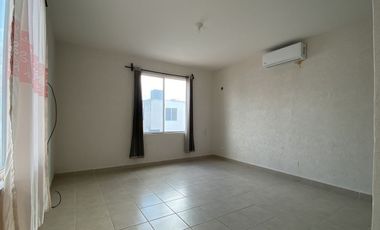 Casa en Venta en Privada Celestún, Fracc. Las Palmas, Kanasín