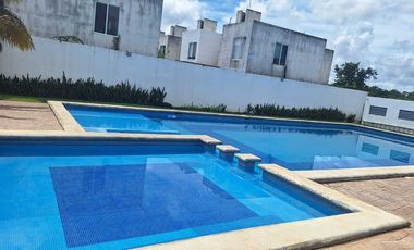 Casa en Venta en Privada Celestún, Fracc. Las Palmas, Kanasín
