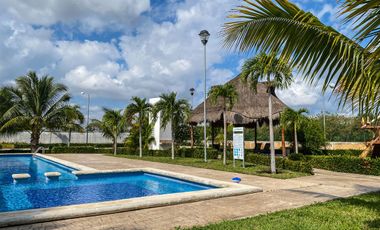 Casa en Venta en Privada Celestún, Fracc. Las Palmas, Kanasín