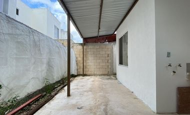 Casa en Venta en Privada Celestún, Fracc. Las Palmas, Kanasín