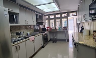 SE VENDE CASA EN LOMAS ANAHUAC