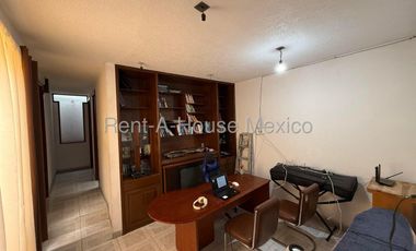 Casa en Venta en Emilio Carranza ,Venustiano Carranza NF 26-144.