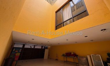 Casa en Venta en Emilio Carranza ,Venustiano Carranza NF 26-144.