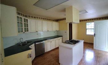 Venta de casa en La Montañeza, Club de Golf GTA